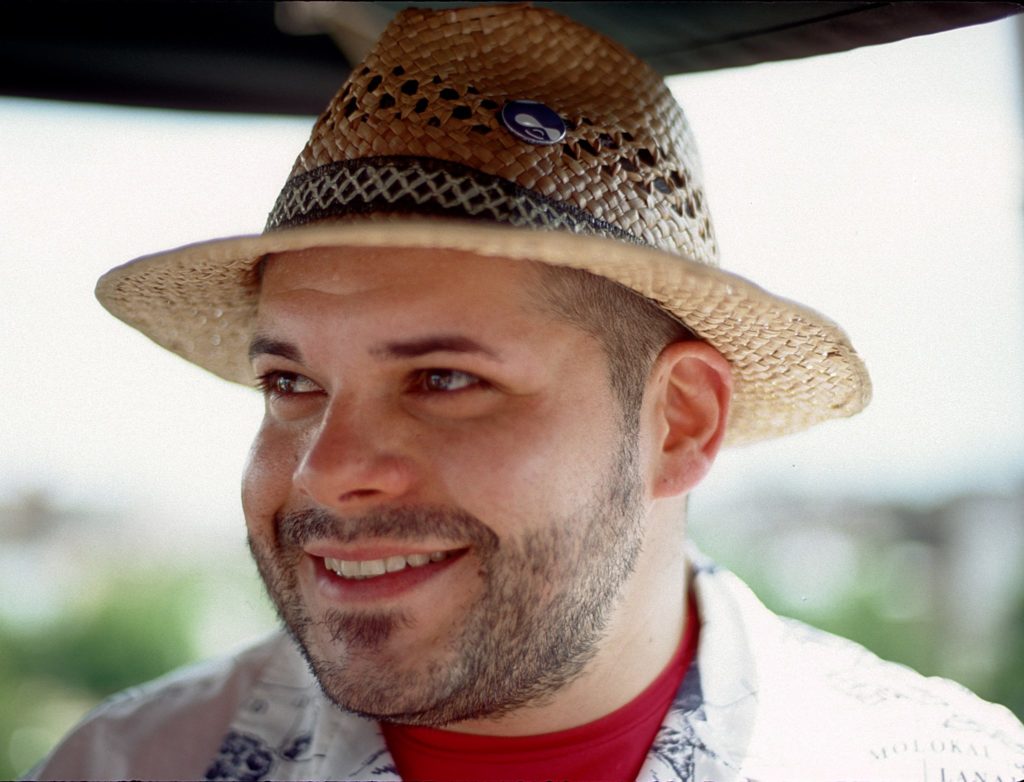 Noel Hidalgo, smiling